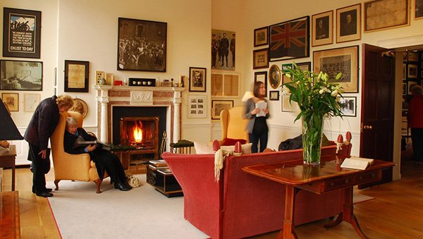 People relaxing and exploring the Little museum of dublin