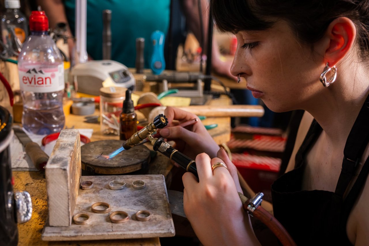 woman making rings 