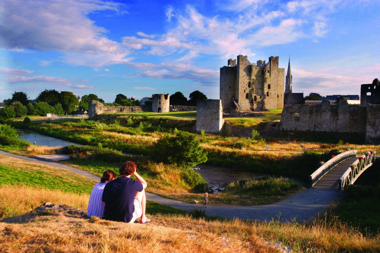 Couple look towards Trim Castle